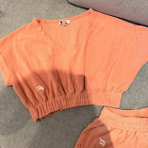 Elmira Begatti coral set cropped top and shorts like new