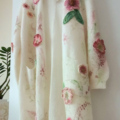 Cardigan long knit with handmade crochet flowers, new, alpaca wool