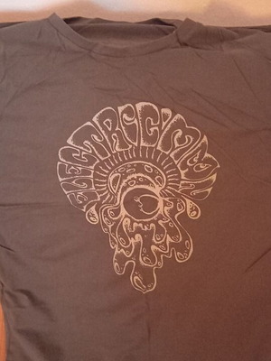 Electric Moon shirt new, size M