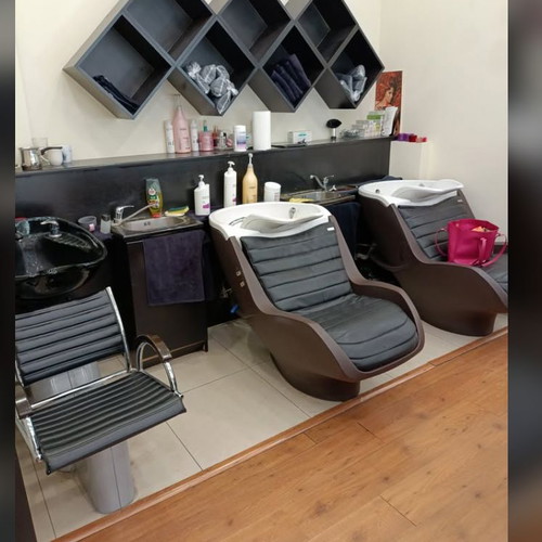 Hair salon for sale in Kallithea, 20 years