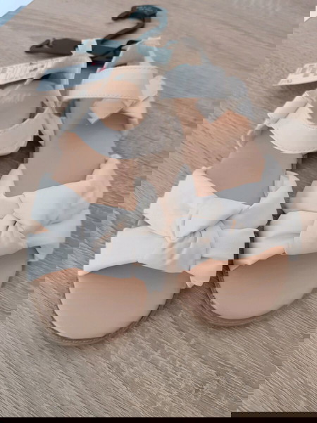 πέδιλα ασπρα h&m