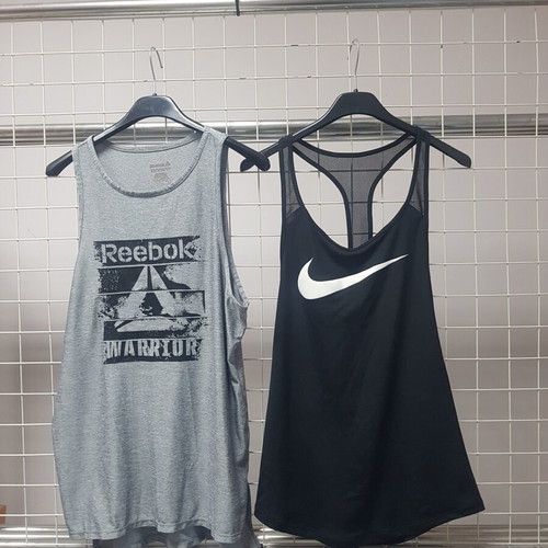 Sports tank tops like new, pack of 2, Reebok and Nike