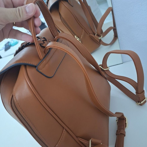 Migato backpack like new, brown