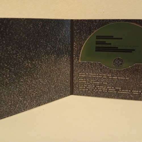 False 2007 CD used, electronic