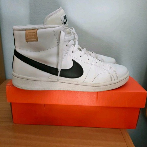 Nike Sneaker Court Mid μεταχειρισμένο, νούμερο 45, μαύρο και άσπρο