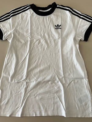 Adidas women's sports shirt used, size S, white