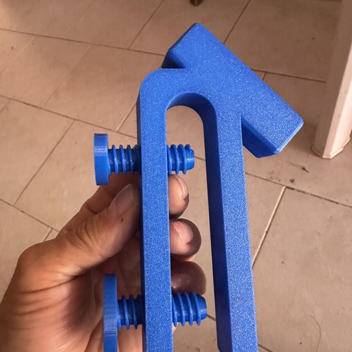 Clamp for Water Hose New for Bucket and Aquarium