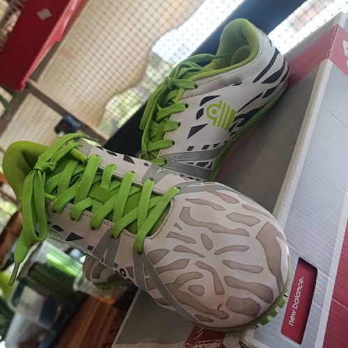Admiral Track & Field Spikes Shoes size 43, green and white
