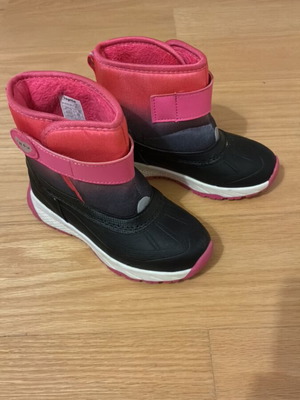 Lupilu snow boots lightly used, size 29, waterproof with lined fur pink