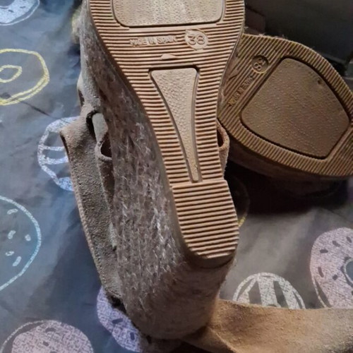 Wedge sandals shoes new, beige, size 38