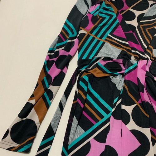 Sweet Miss women's dress size L like new, multicolor
