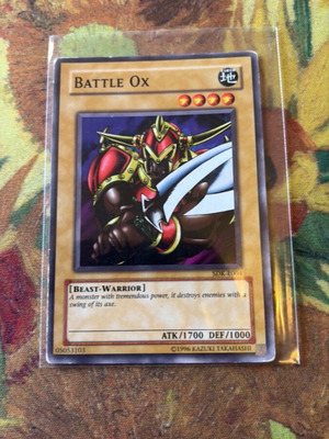 Battle Ox SDK-E004 Yu-Gi-Oh card like new