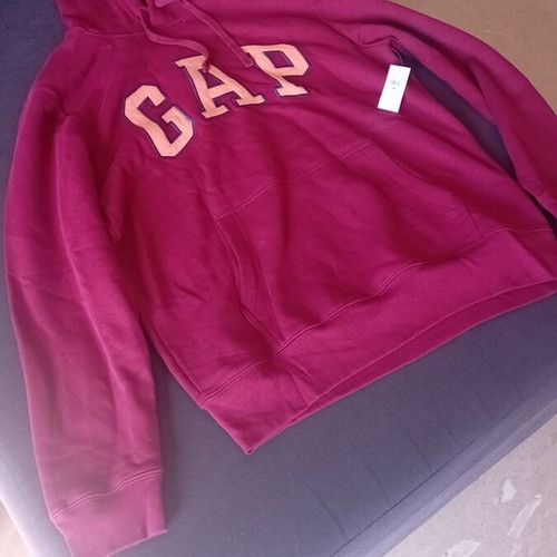 GAP sweatshirt new, size M, burgundy color