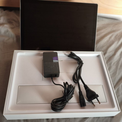 Microsoft Surface Pro 5th Gen 128GB tablet laptop used