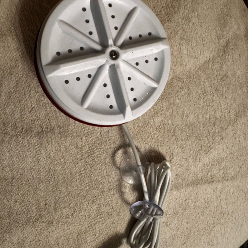 Small washing device new with USB port for smaller clothes