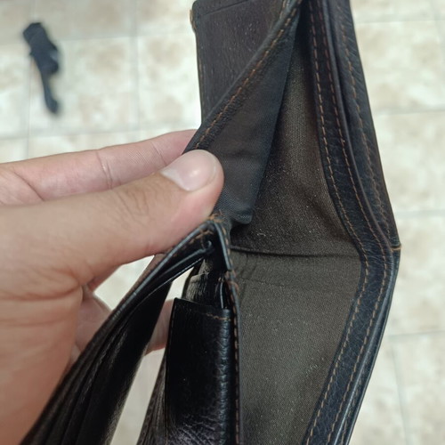 Armani wallet used