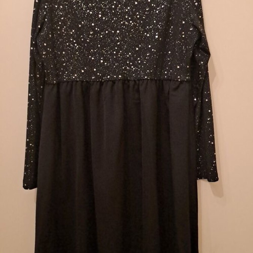 Shein black dress 2XL like new, long sleeves, spotted bust and back
