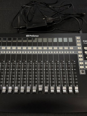 Presonus FaderPort 16 σαν καινούργιο DAW controller με 16 motorized faders