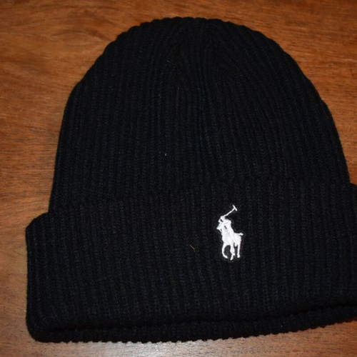 Ralph Lauren Beanie like new, black and white