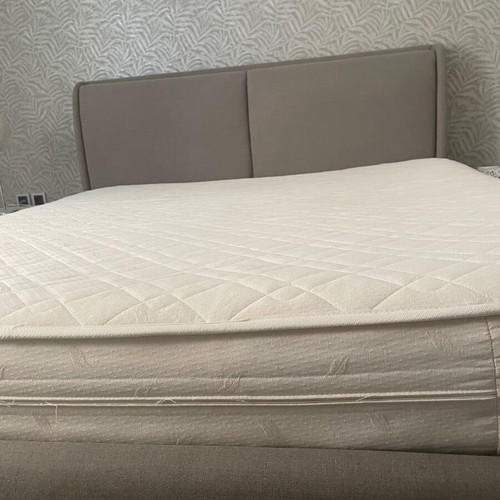 Bed mattress like new dimensions 200x170x17