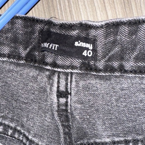 Sinsay women's mom fit jeans like new, black and gray, size L