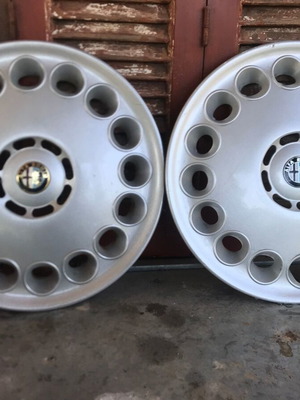 Alfa Romeo 156 15' genuine hubcaps used, excellent condition, set of 4