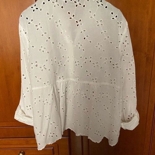 Zara shirt like new, size M