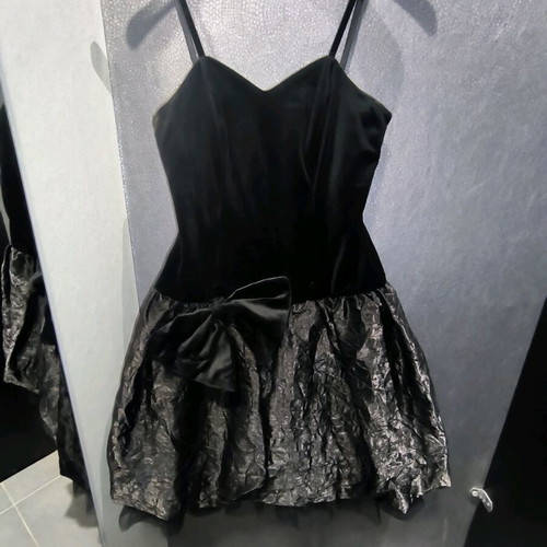 Vintage 80s balloon dress velvet and jacquard like new, black
