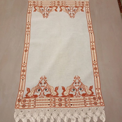Embroidered handmade table runner new, size 117x48