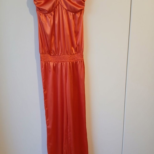 Lynne satin jumpsuit like new, orange, size M