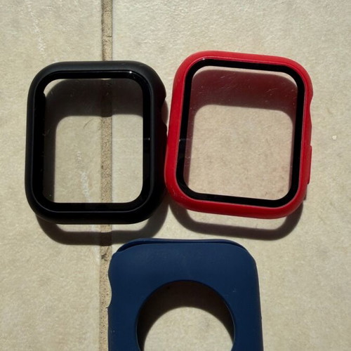 Apple Watch SE 40mm straps and covers new, set of 3+3