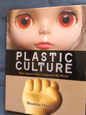 Plastic Culture book like new, English