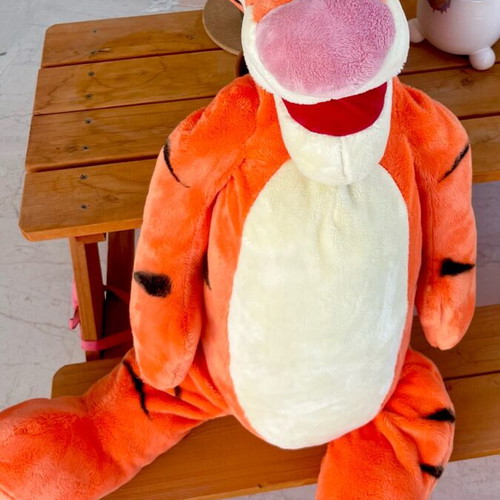 Disney Tigger plush toy 80 cm new from Winnie the Pooh