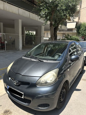 Toyota Aygo 2010 σαν καινούργιο, αυτόματο, κόμπακτ, μαύρο