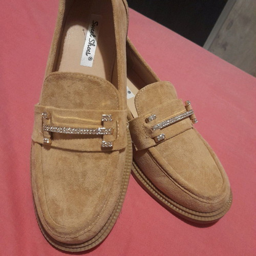 Suede moccasins new size 37 beige with buckle