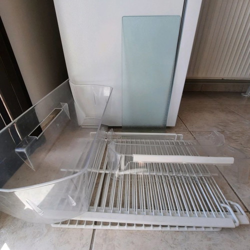Zanussi refrigerator racks and drawers used