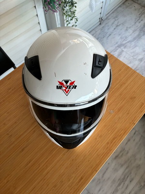 Vester full face helmet like new, white