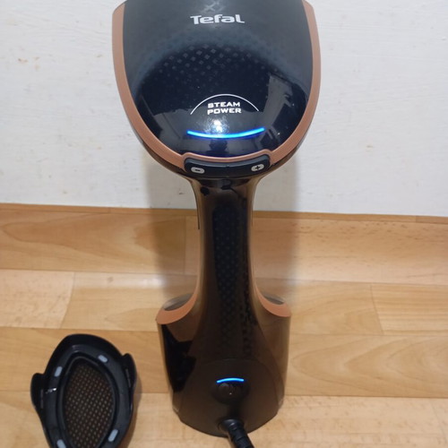 Tefal hand steamer iron used, good working condition