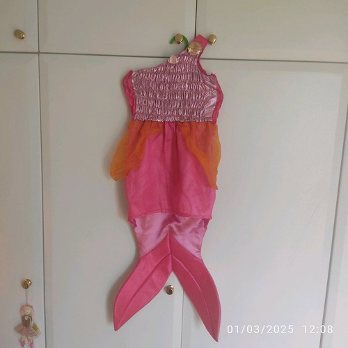 Barbie mermaid carnival costume used, for ages 2-4