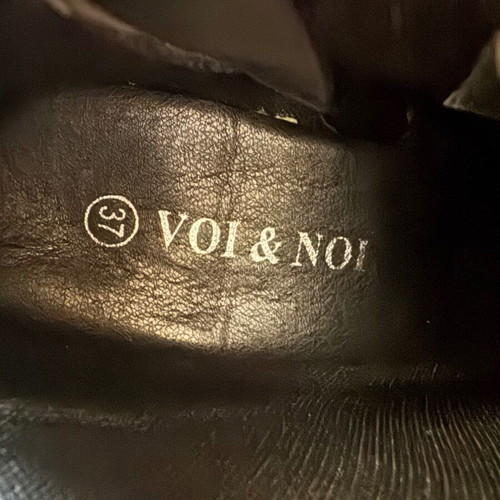 Voi Noi ankle boots with heel like new, black suede size 37