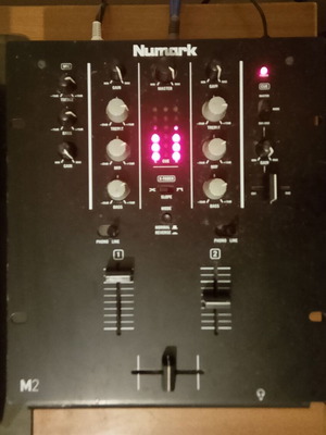 Numark M-2 δίκαναλος μικτής μεταχειρισμένος