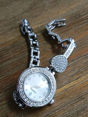 Women's stainless steel bracelet watch like new