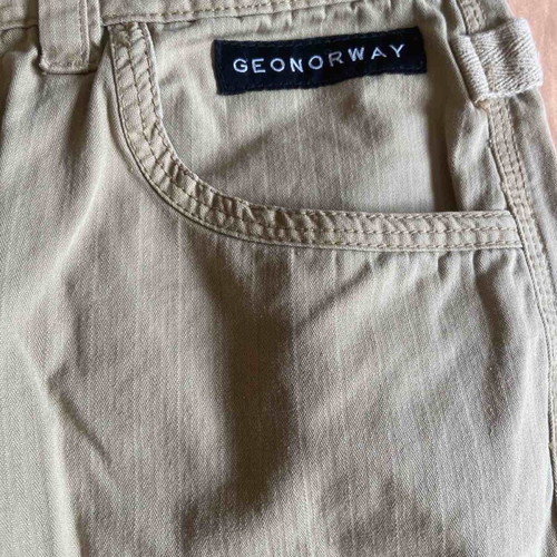 Bermuda shorts large Geonorway beige like new