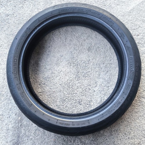 Pirelli Diablo Rosso Corsa II 120/70 ZR17 (58W) used