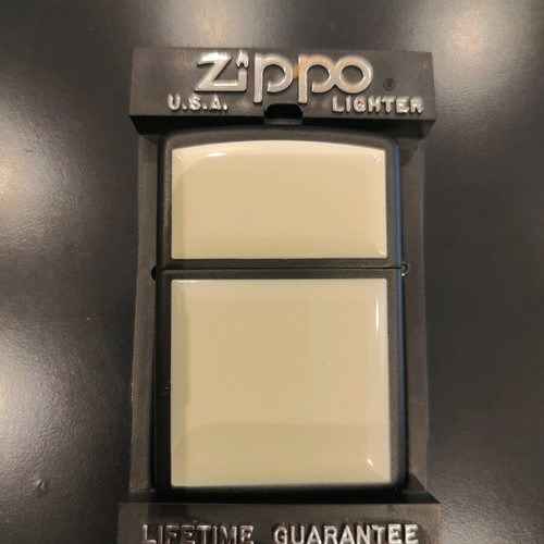 Zippo Scrimshaw Ship Lighter Black Matte 1999 new