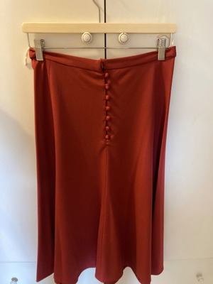 Midi vintage skirt used with buttons, one size