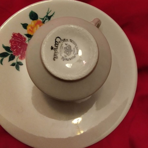 Candia Minoan porcelain coffee cup and saucer set used with floral pattern
