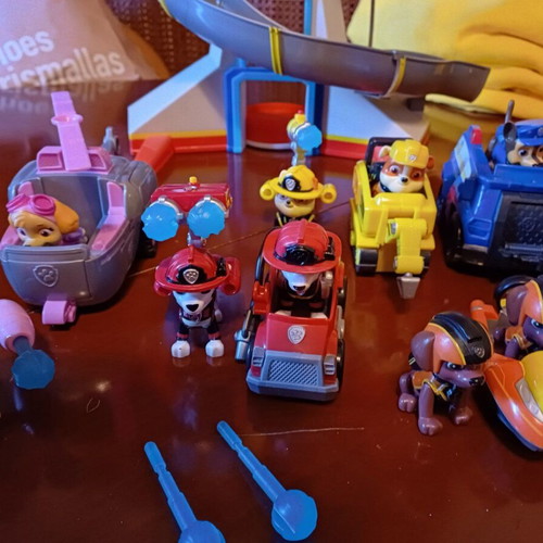 Paw Patrol headquarters playset with figures and vehicles
