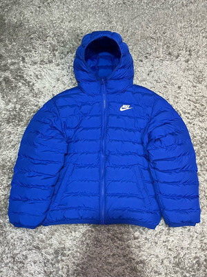 Nike μπουφάν για αγόρια σαν καινούργιο, μπλε, μέγεθος 146-158 cm