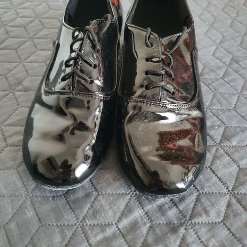 Latin dance shoes for boys size 36 like new, black patent, 2cm heel